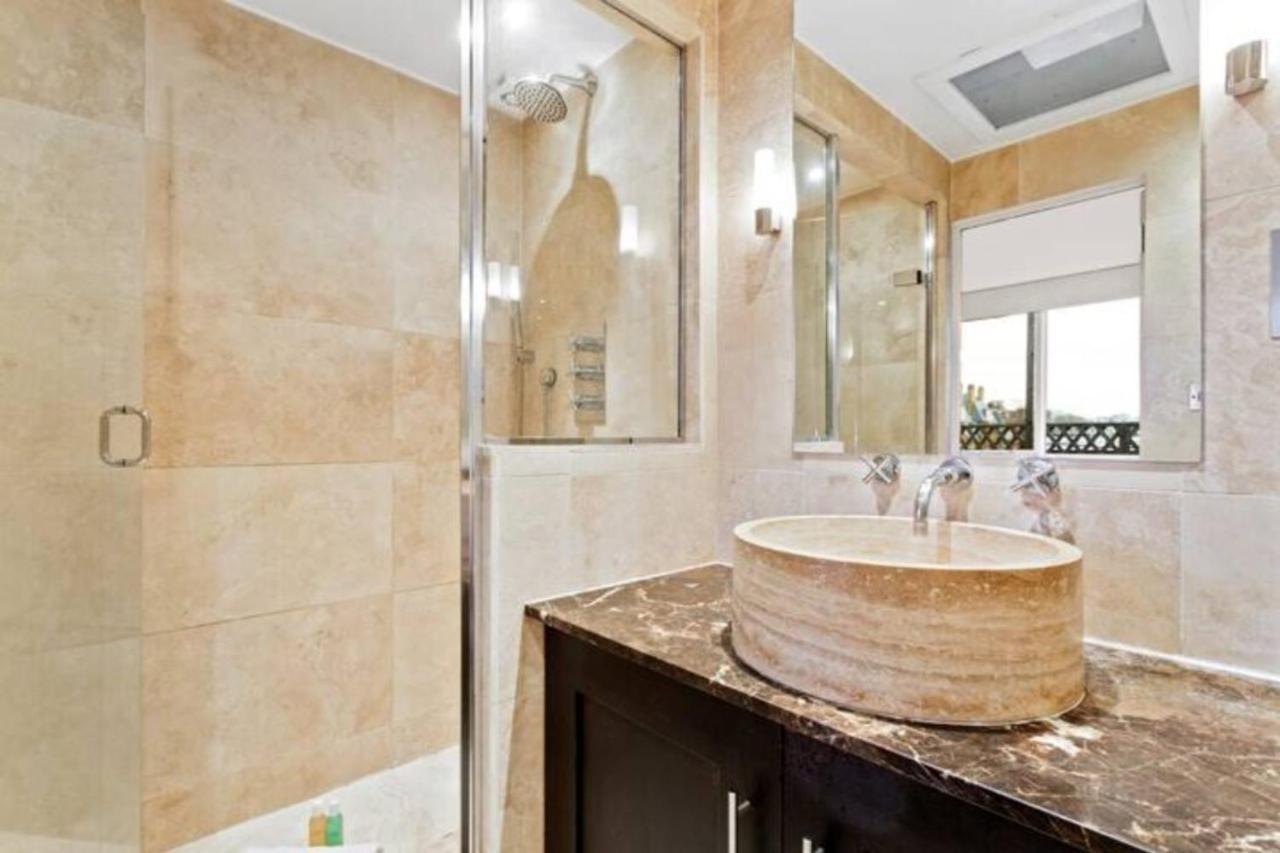 Bright 2 Bedroom Near The Natural History Museum London Exterior foto