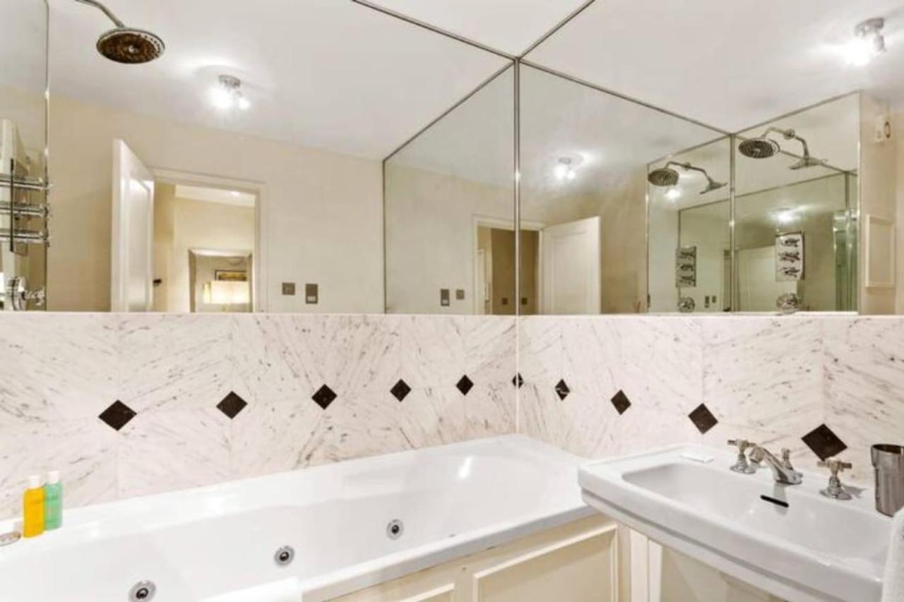 Bright 2 Bedroom Near The Natural History Museum London Exterior foto