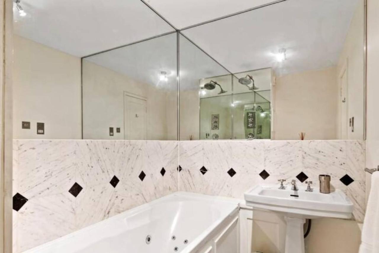 Bright 2 Bedroom Near The Natural History Museum London Exterior foto